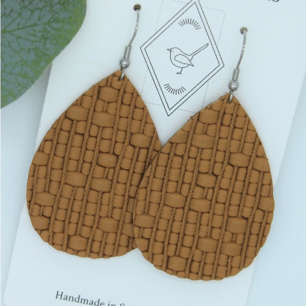 5/$25 Genuine Leather Camel Brown Weave Teardrop Earrings